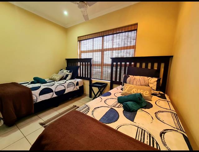 2 BEDROOM FLAT TO LET IN SHAKAS ROCK